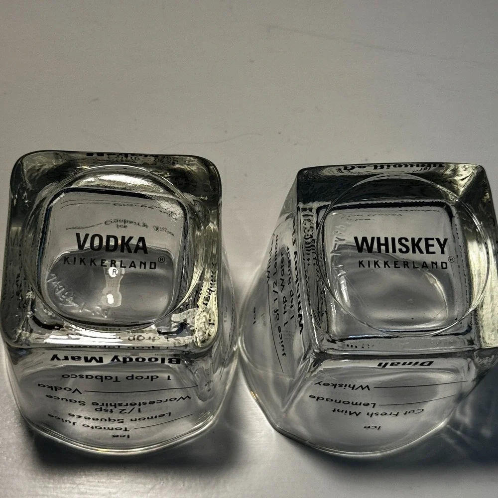 Kikkerland Bartending Rocks‎ Glasses Set of 2 & 8 Recipes